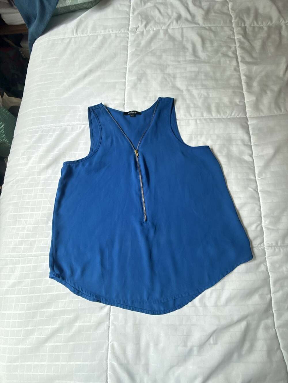 Ambiance Sleeveless Zip Front Blouse Size S Blue
